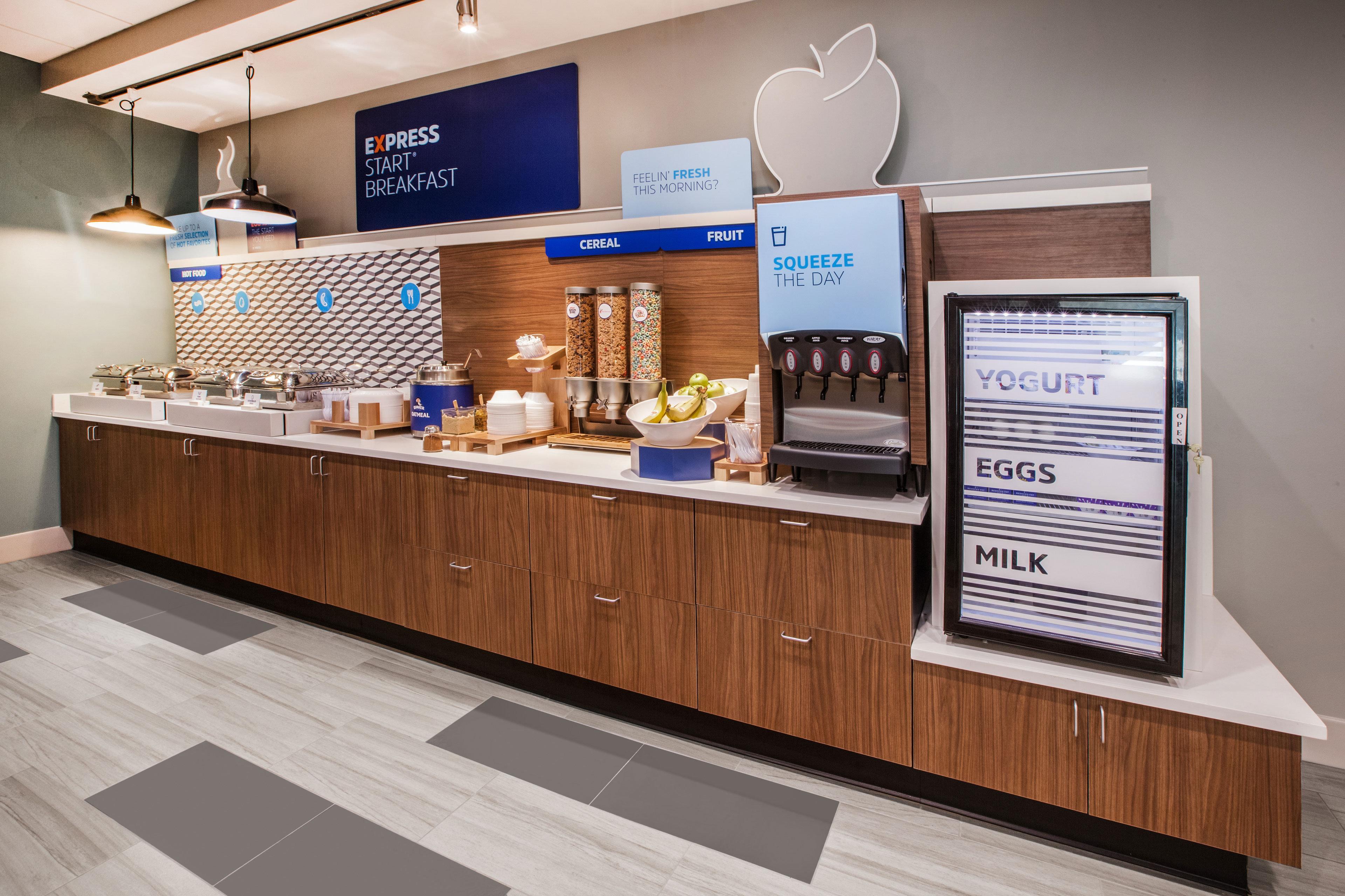 Holiday Inn Express Madera By Ihg Экстерьер фото